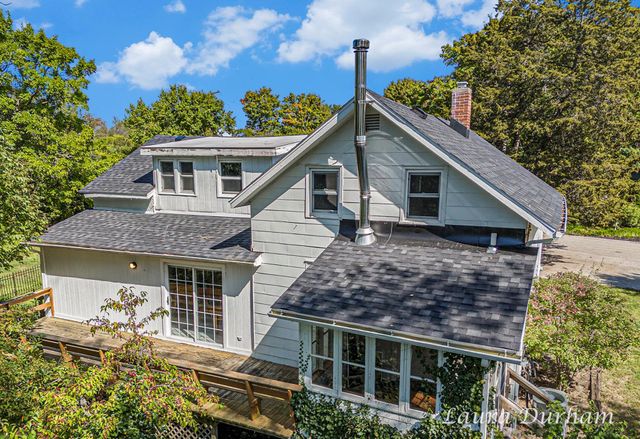 510 S Maple Street, Saugatuck, MI 49453