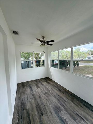 2134 25TH AVENUE N, St Petersburg, FL 33713