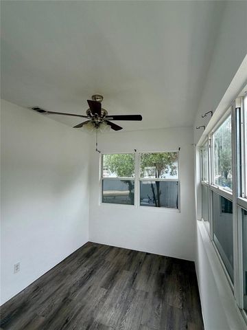 2134 25TH AVENUE N, St Petersburg, FL 33713