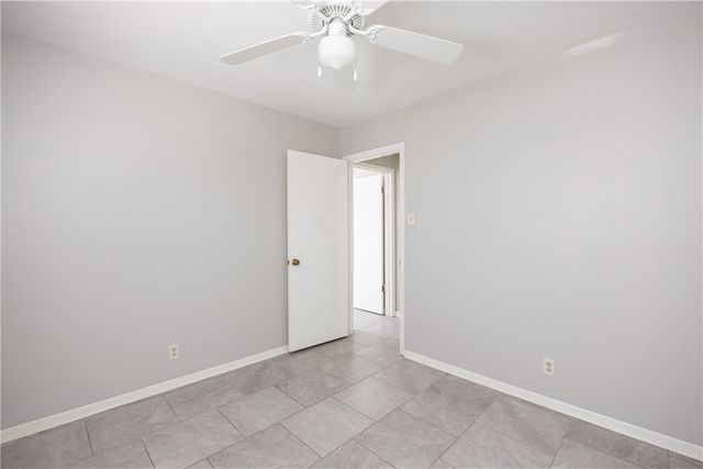 207 Blanco Dr, Portland, TX 78374