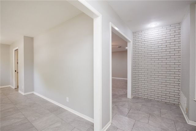 207 Blanco Dr, Portland, TX 78374