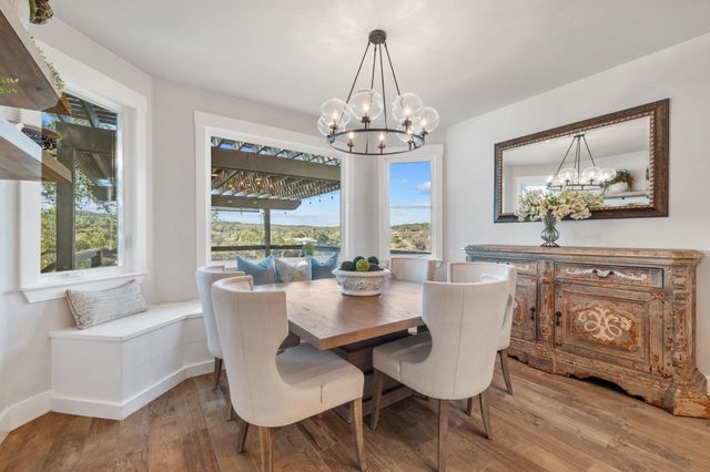 22008 Briarcliff DR, Spicewood, TX 78669