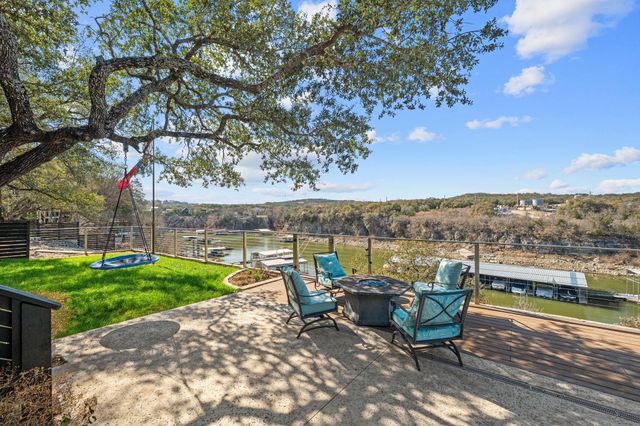 22008 Briarcliff DR, Spicewood, TX 78669