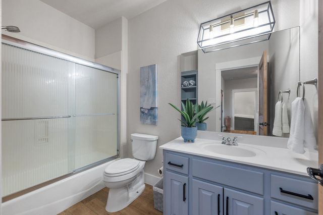 22008 Briarcliff DR, Spicewood, TX 78669