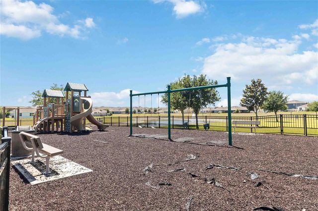 2464 WHITE POPPY DRIVE, Kissimmee, FL 34747