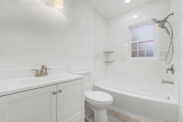 16 Cold Spring Road, Putnam Valley, NY 10579