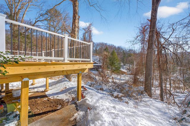 16 Cold Spring Road, Putnam Valley, NY 10579