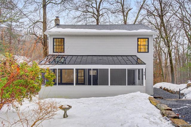 16 Cold Spring Road, Putnam Valley, NY 10579