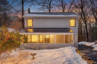 16 Cold Spring Road, Putnam Valley, NY 10579