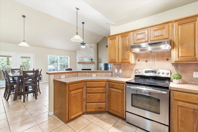 3 Woodlark WAY, Wimberley, TX 78676