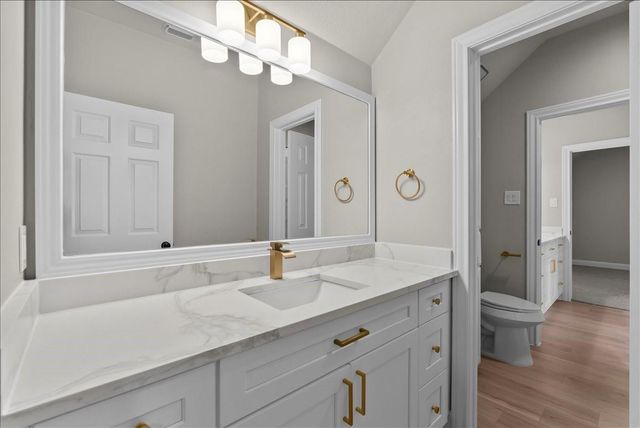 1806 Winter Knoll Way, Houston, TX 77062