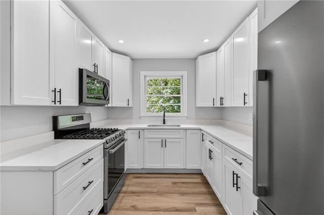 2712 Loghaven Drive NW, Atlanta, GA 30318
