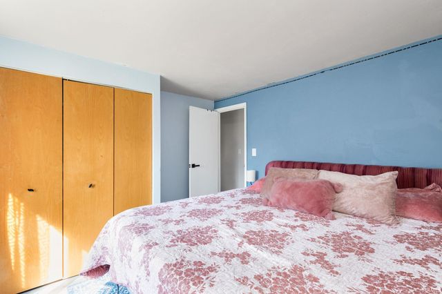 52235 Helmen Avenue, South Bend, IN 46637