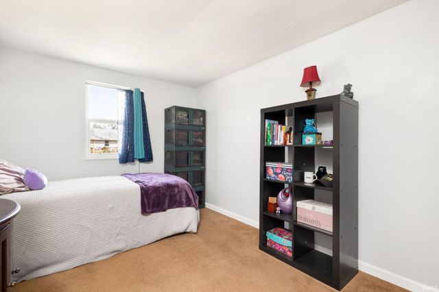 52235 Helmen Avenue, South Bend, IN 46637