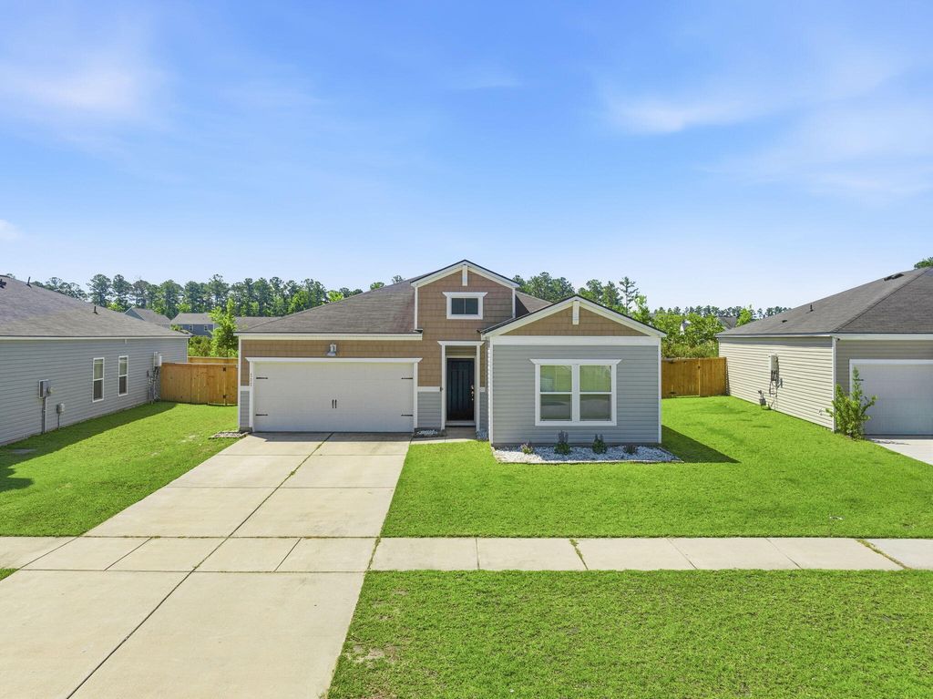 111 Lucky Day Drive, Summerville, SC 29486