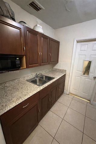 540 NW 119th St, Miami, FL 33168