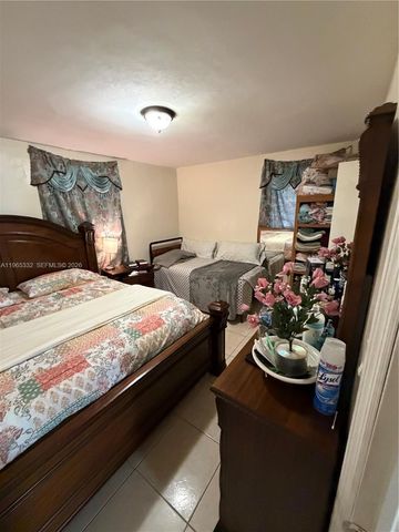 540 NW 119th St, Miami, FL 33168