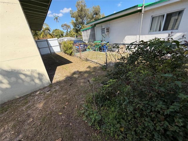 540 NW 119th St, Miami, FL 33168