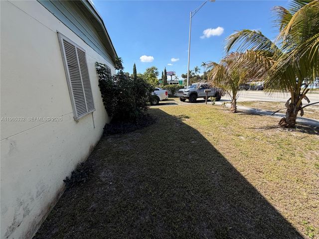 540 NW 119th St, Miami, FL 33168