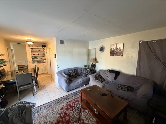 540 NW 119th St, Miami, FL 33168