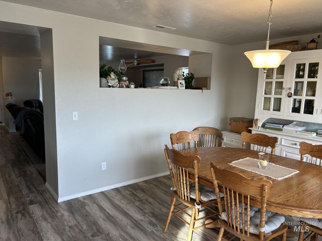 5614 Barkley Way, Caldwell, ID 83607