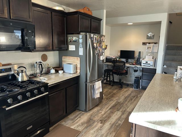 5614 Barkley Way, Caldwell, ID 83607