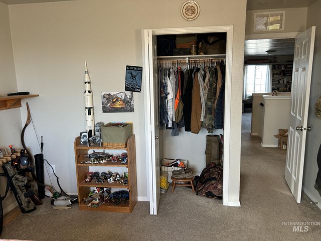 5614 Barkley Way, Caldwell, ID 83607