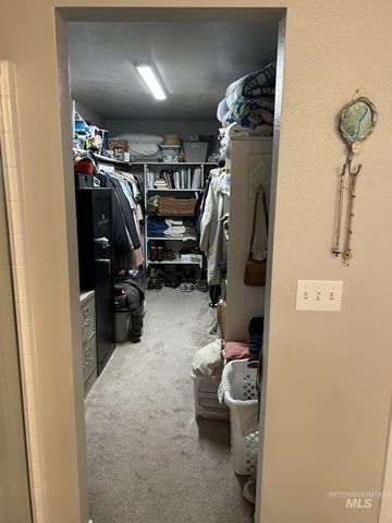 5614 Barkley Way, Caldwell, ID 83607