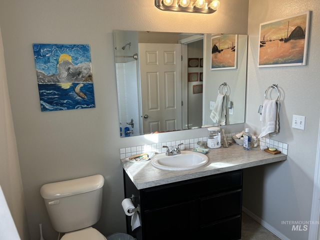 5614 Barkley Way, Caldwell, ID 83607