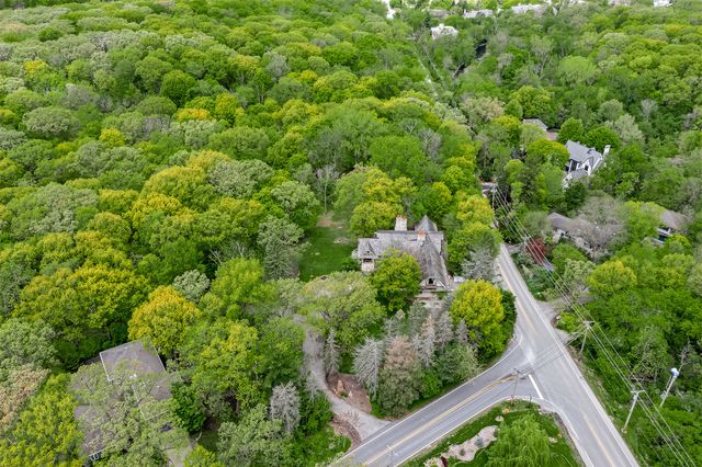 3500 Spring Road, Oak Brook, IL 60523