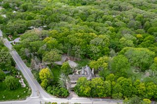 3500 Spring Road, Oak Brook, IL 60523