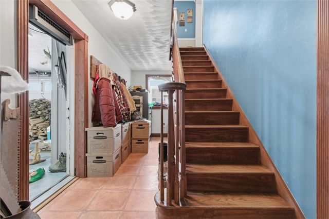 2976 Henderson Road, Mt Pleasant Twp, PA 15301