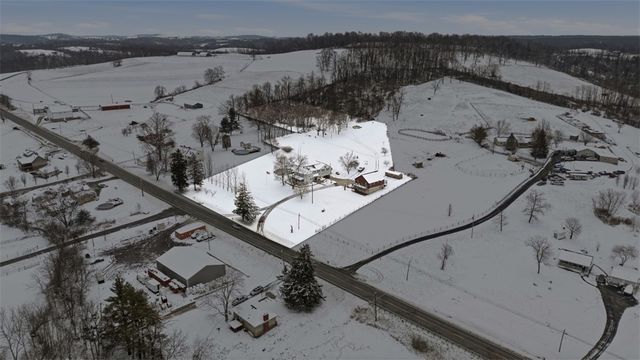 2976 Henderson Road, Mt Pleasant Twp, PA 15301