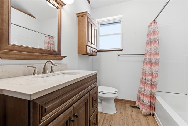 2976 Henderson Road, Mt Pleasant Twp, PA 15301