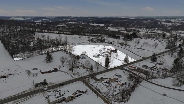 2976 Henderson Road, Mt Pleasant Twp, PA 15301