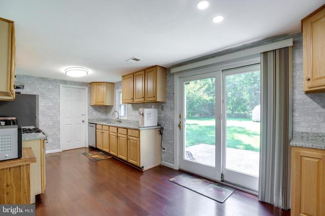 8407 SPRUCE ST, Manassas, VA 20111