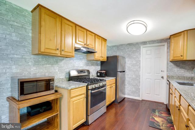 8407 SPRUCE ST, Manassas, VA 20111