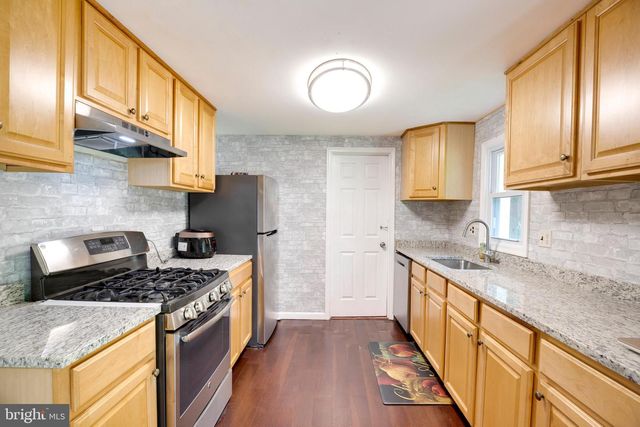 8407 SPRUCE ST, Manassas, VA 20111