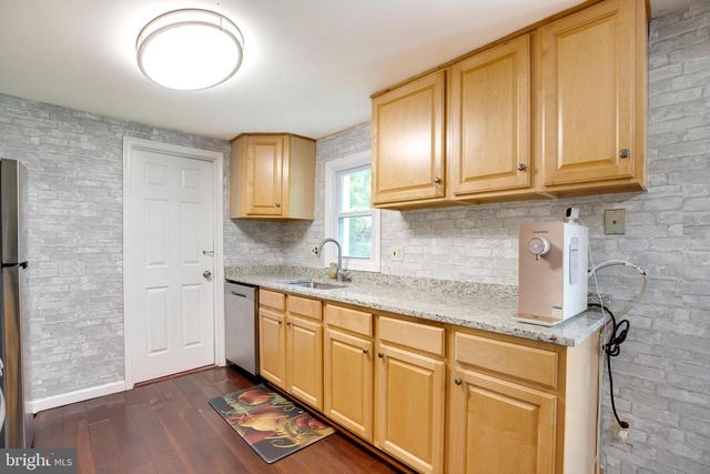 8407 SPRUCE ST, Manassas, VA 20111