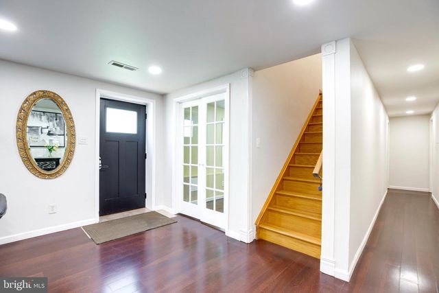 8407 SPRUCE ST, Manassas, VA 20111