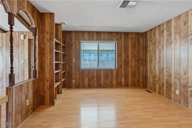 5563 Petaca Road, Las Vegas, NV 89122