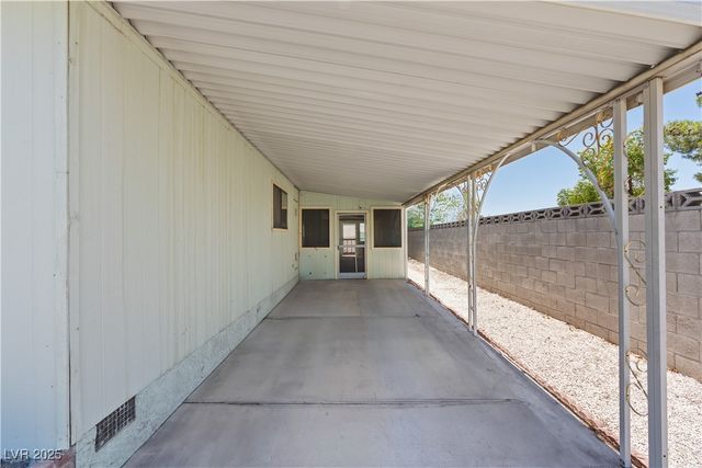 5563 Petaca Road, Las Vegas, NV 89122