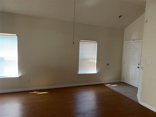 7534 Abbey Point Lane, Houston, TX 77049