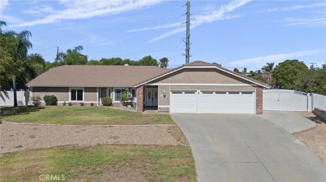 32498 Durango Court, Wildomar, CA 92595