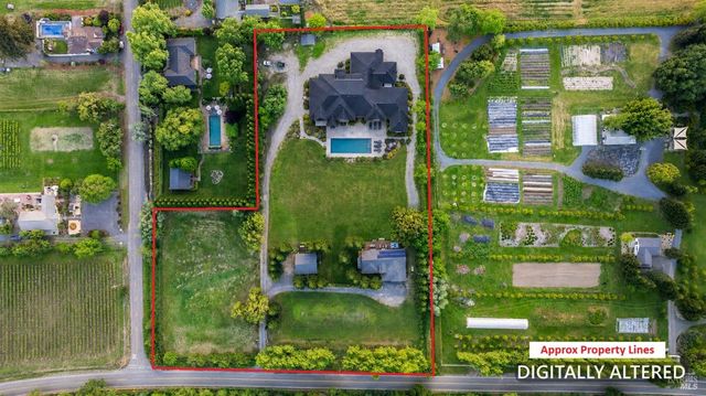 14631 Kinley Dr, Healdsburg, CA 95448