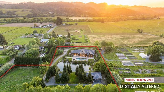 14631 Kinley Dr, Healdsburg, CA 95448