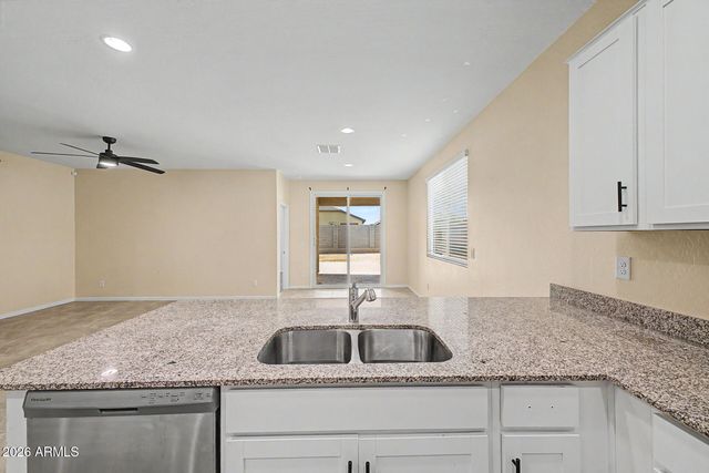 12102 E WALLFLOWER Lane, Florence, AZ 85132