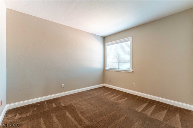 9813 Peseo Cresta Avenue, Las Vegas, NV 89117