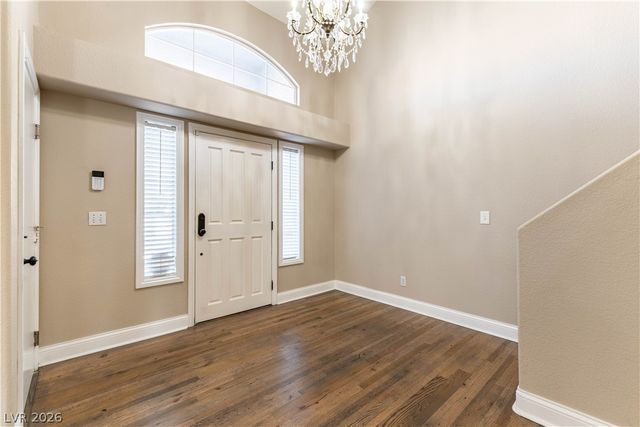 9813 Peseo Cresta Avenue, Las Vegas, NV 89117