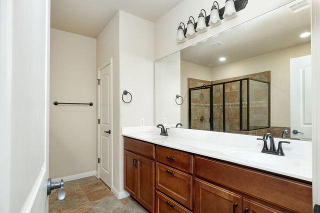8701 Escarpment BLVD 82, Austin, TX 78749